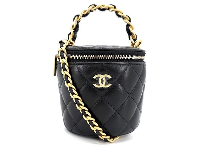 Borsa a Spalla Chanel Matelassé Mini Vanity Pouch Nero