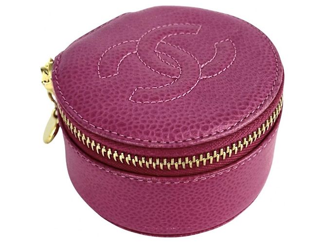 Estuche de joyas de piel de ternera texturizada rosa Chanel