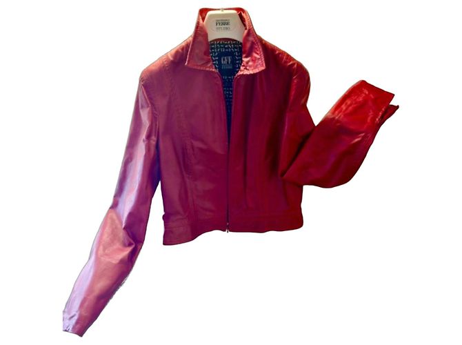 Gianfranco Ferré GFF rote Schweinelederjacke