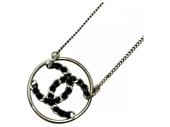 Collana in pelle placcata oro Chanel Nero D'oro