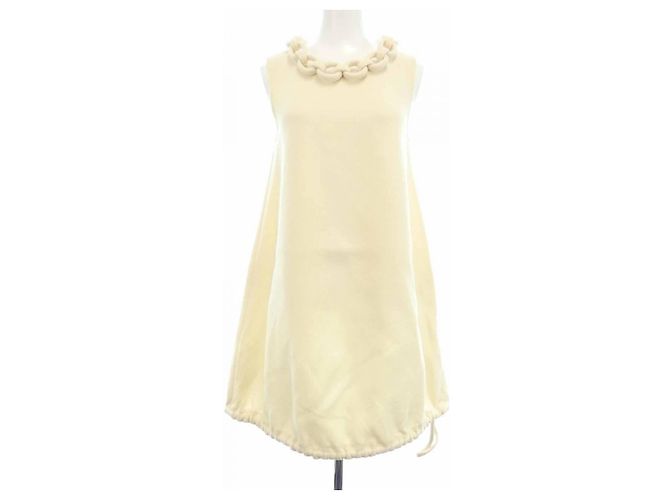 Louis Vuitton Cinch Ballon Kleid Beige