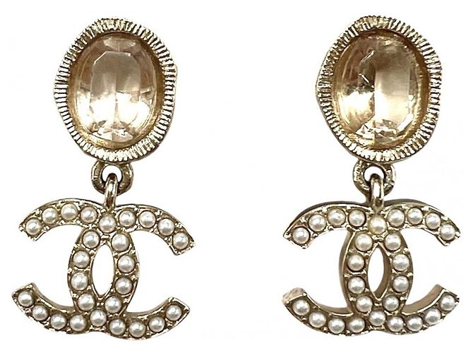Orecchini pendenti Chanel in oro champagne D'oro