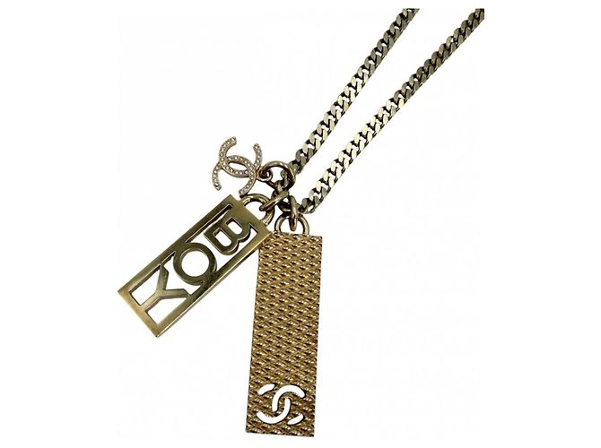 Collana Chanel Boy Chanel in oro con strass D'oro