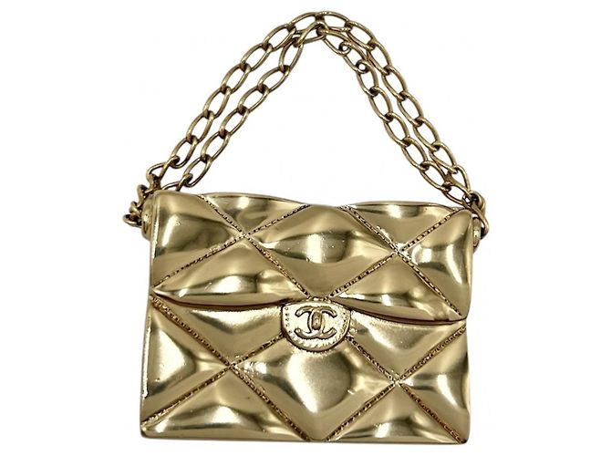 Broche Matelassé Oro Chanel Dorado