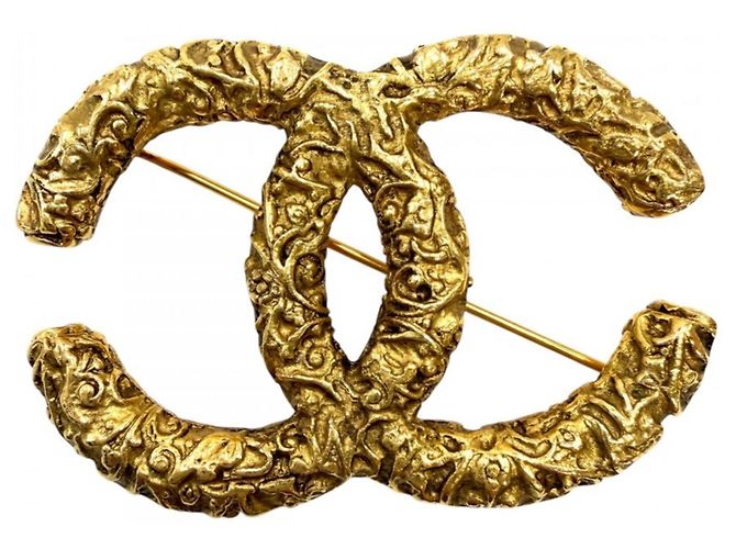 Broche Chanel plaquée or Doré