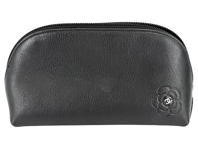 Chanel Pouch aus schwarzem Leder