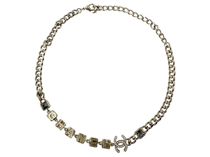 Collana Chanel in oro e strass D'oro
