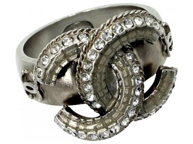 Anel de banda Chanel com strass