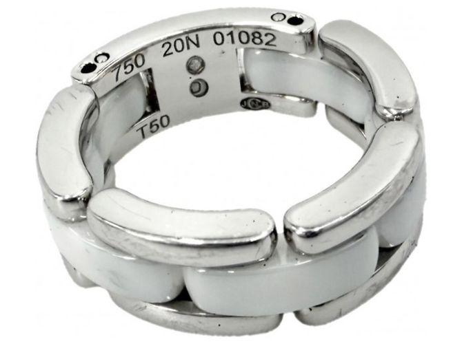 Chanel Women's Silver and White Gold Band Ring Silvery