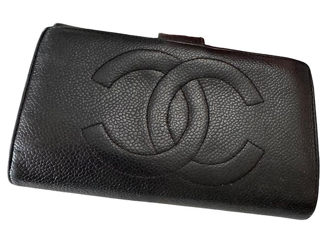 Timeless Chanel Classic Caviar Leather Wallet Black