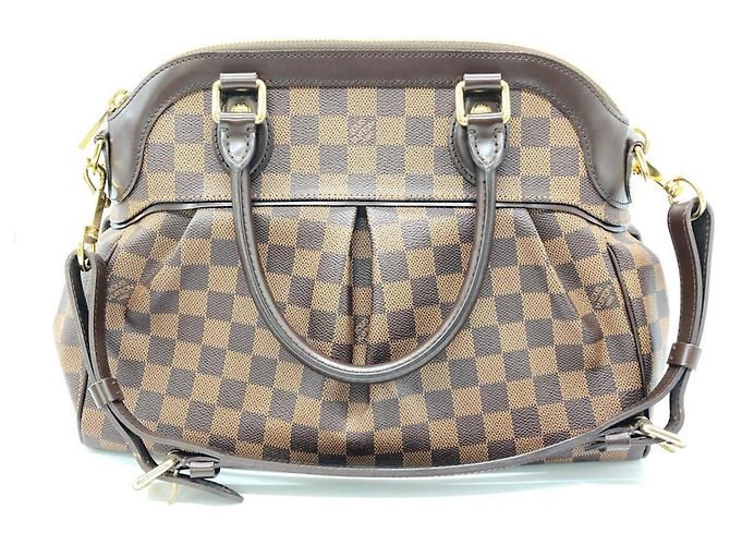 Bolsa Louis Vuitton Trevi PM Marrom