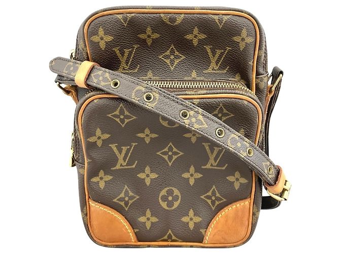 Bolsa de Ombro Louis Vuitton Amazon Marrom Monograma