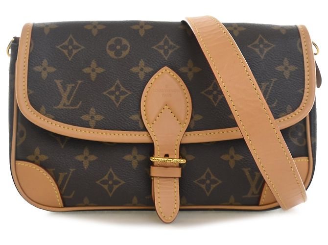 Louis Vuitton Marrón Monogram Diane Castaño