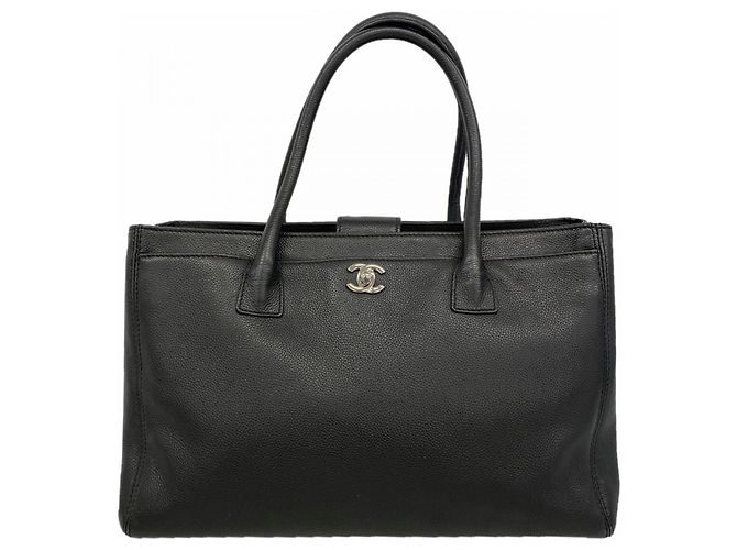 Bolsa Tote Chanel Executive de couro Preto