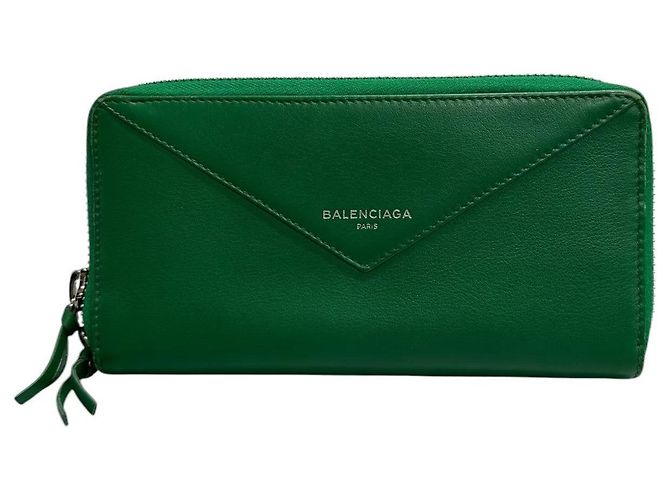 Balenciaga Lederlanger Geldbeutel Grün mit silberner Hardware