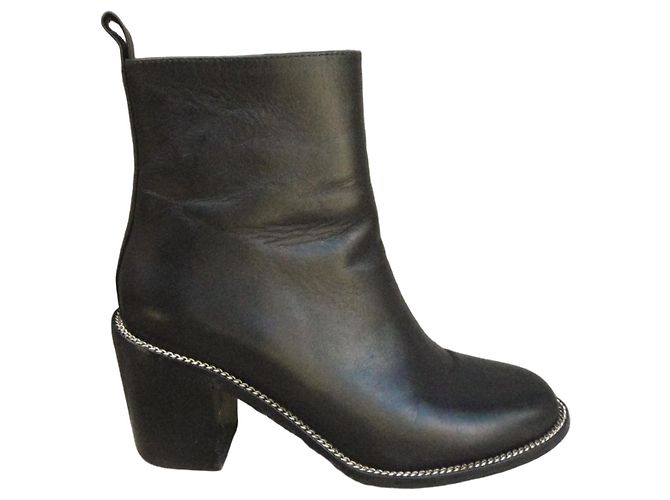 Givenchy Bottines en Cuir Riccardo Tisci Noir