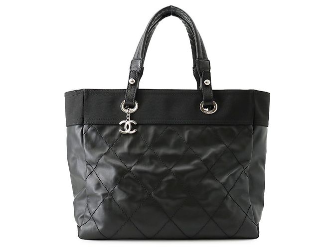 Chanel Matelassé Paris Biarritz Tote MM Noir