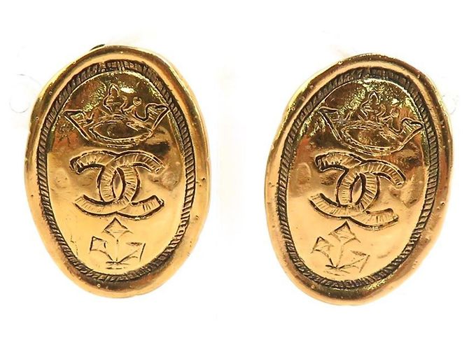 Timeless Pendientes de clip dorados Chanel