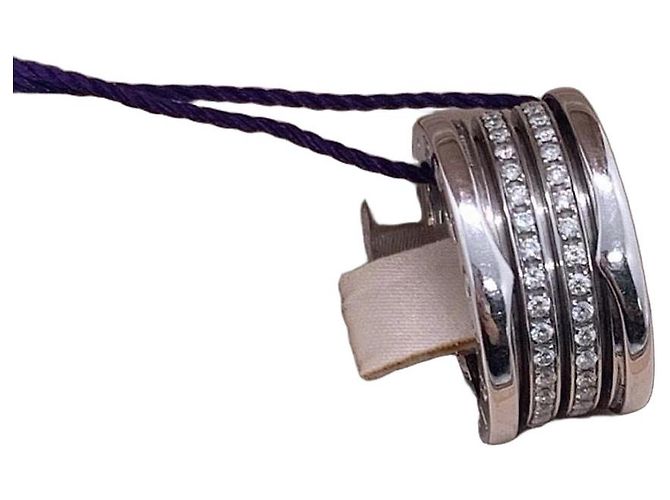 Bulgari Anel Bvlgari B.Zero1 Platina e Diamantes Prata