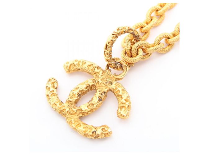 Collar Chanel Coco Mark chapado en oro Dorado