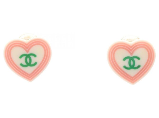 Brincos de clip Chanel Coco Mark Heart Rosa Branco Verde