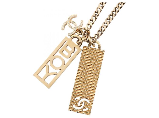 Collier avec plaque Chanel Coco Mark Doré