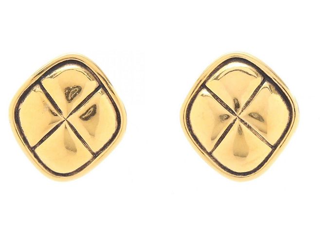 Orecchini a clip Chanel Matelassé a forma di diamante D'oro