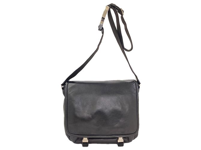 Borsa a tracolla lunga Prada in agnello Nero