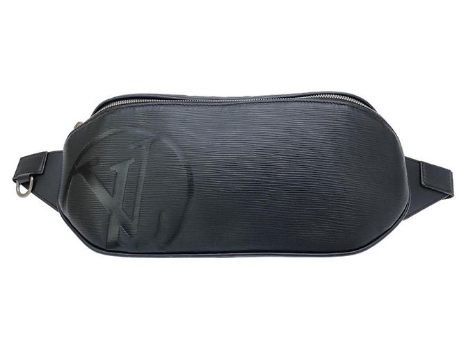Borsa a tracolla Louis Vuitton Epi (LV Circle) Nero