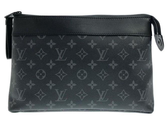 Louis Vuitton Monogram Eclipse Pochette Voyage Souple Preto
