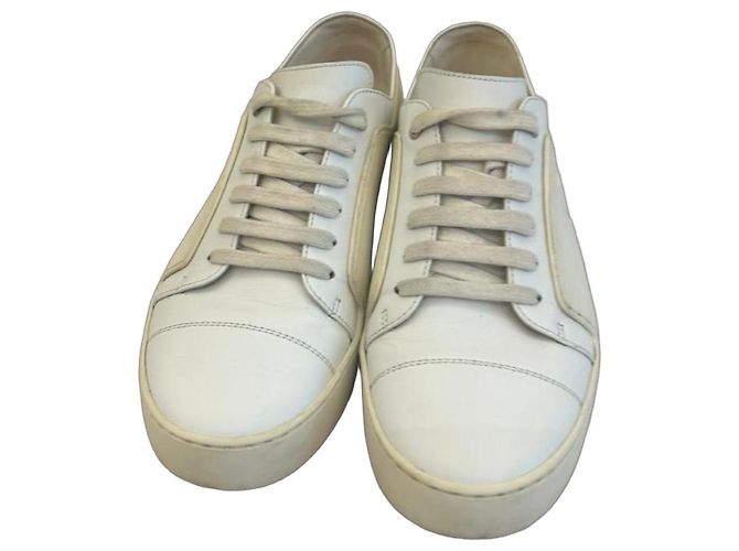 Sneakers basse Chanel in pelle bianca Bianco