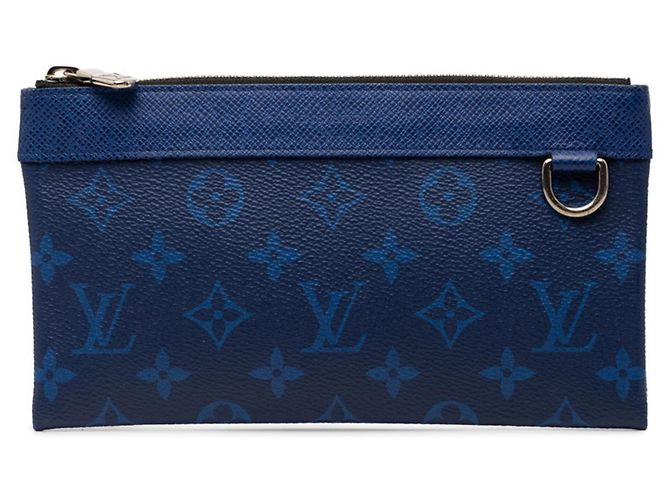 Louis Vuitton Taigarama Pochette Discovery PM Blue Navy blue