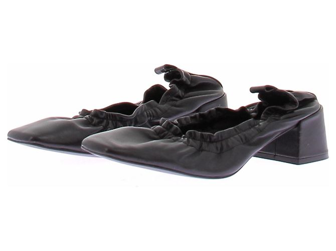 Autre Marque Mocassins noirs à talons