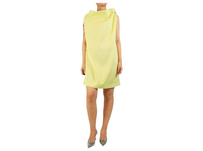 Issey Miyake Ärmelloses gelbes Plissee-Kleid - Größe S