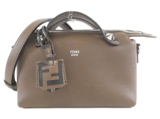 Bolsa Fendi By The Way Small Marrom