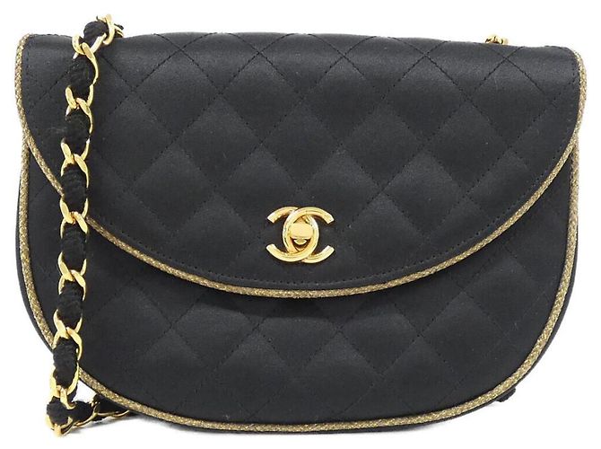 Borsa a tracolla in raso nero Chanel