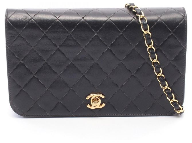 Borsa a tracolla Chanel Matelassé Full Flap Nero