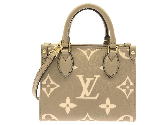 Borsa Louis Vuitton Bicolor Monogram Empreinte OnTheGo BB Beige Grigio
