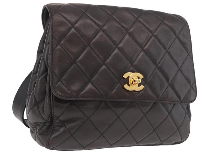 CHANEL Matelasse Rucksack Lammfell Gold Schwarz CC Auth 189824SAV Golden