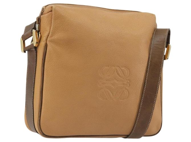 Bolsa de Ombro LOEWE Anagram em Couro Bege Ouro Auth 191290