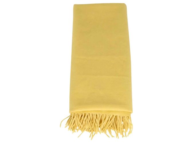 Hermès Lenço amarelo