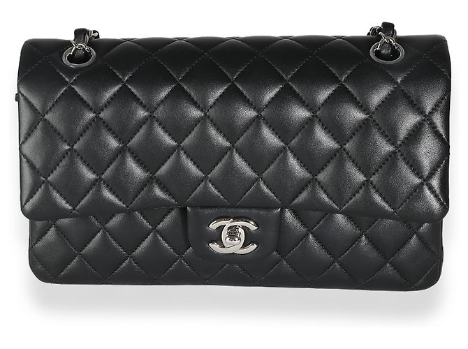 Classique Sac Chanel Black Quilted Lambskin Medium Classic Double Flap Noir