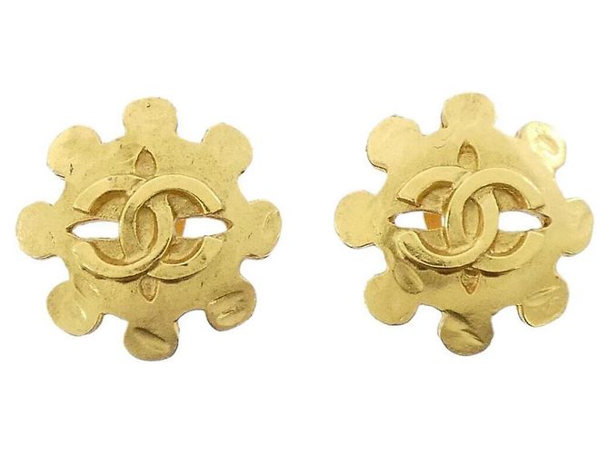 Orecchini a clip Chanel 03034 Gold D'oro