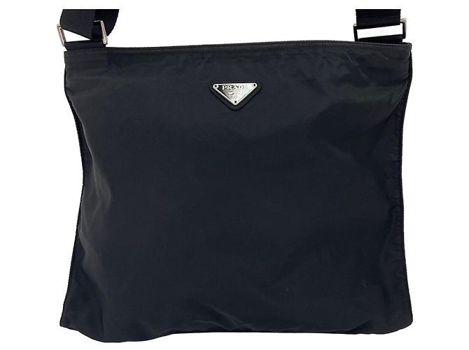 Borsa a tracolla in nylon nero Prada