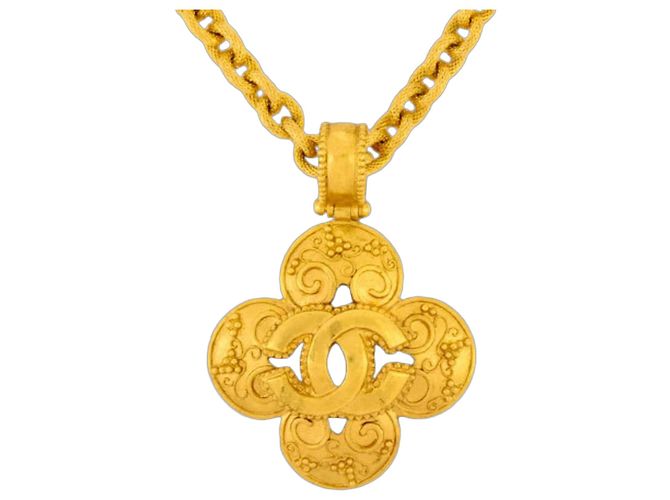 Collar Chanel Coco Mark Clover