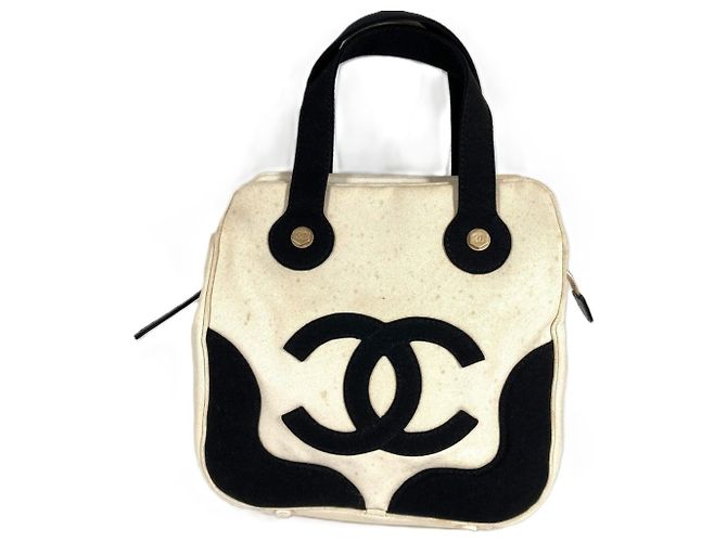 Borsa Tote CHANEL CC Coco Mark Logo Marshmallow Nero Bianco