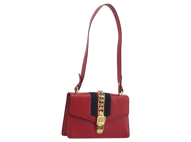 Gucci Sylvie Leather Small Rosso