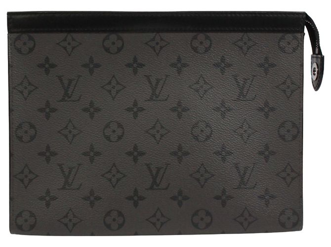 Louis Vuitton Monogram Eclipse Pochette Voyage Marrone Nero