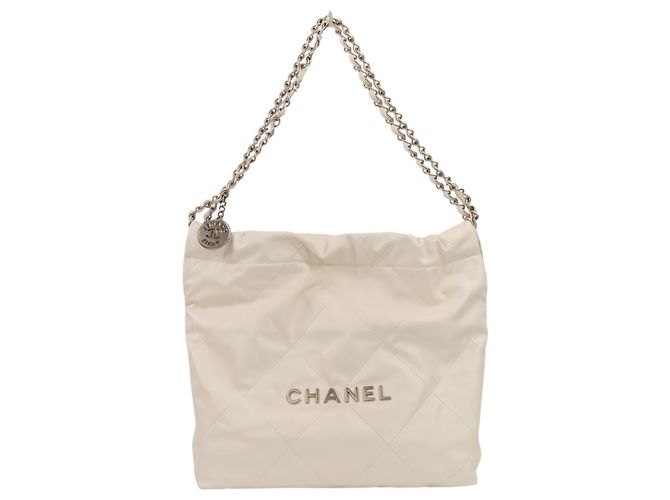 Bolsa de ombro Chanel 22 Chain Coco Mark em couro Branco