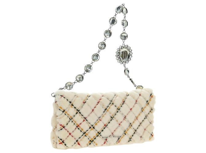 Bolsa de Ombro com Corrente Miu Miu de Pele Branca Prateada Auth 190605M Prata Branco